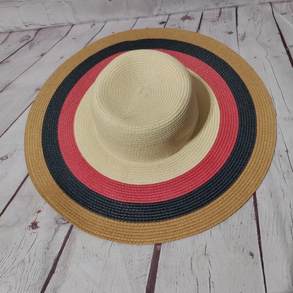 Target Floppy Hat / Sun Hat - Picture 2 of 8